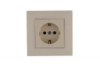 Розетка 1-м Karea RIZZ с заземл. керамика крем Makel 88010008