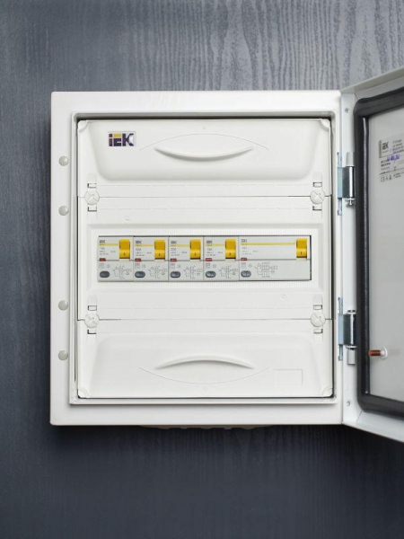 Выключатель дифференциального тока (УЗО) 2п 16А 30мА тип AC ВД1-63 KARAT IEK MDV10-2-016-030