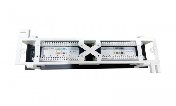 Патч-панель настенная 12 портов RJ45 UTP кат.5E TOKOV ELECTRIC TKE-WMPP-5E-1U-12P-UTP